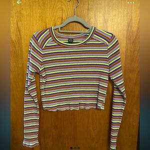 Long sleeve crop top